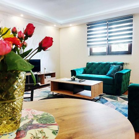 Apartman Dm Sarajevo Luaran gambar