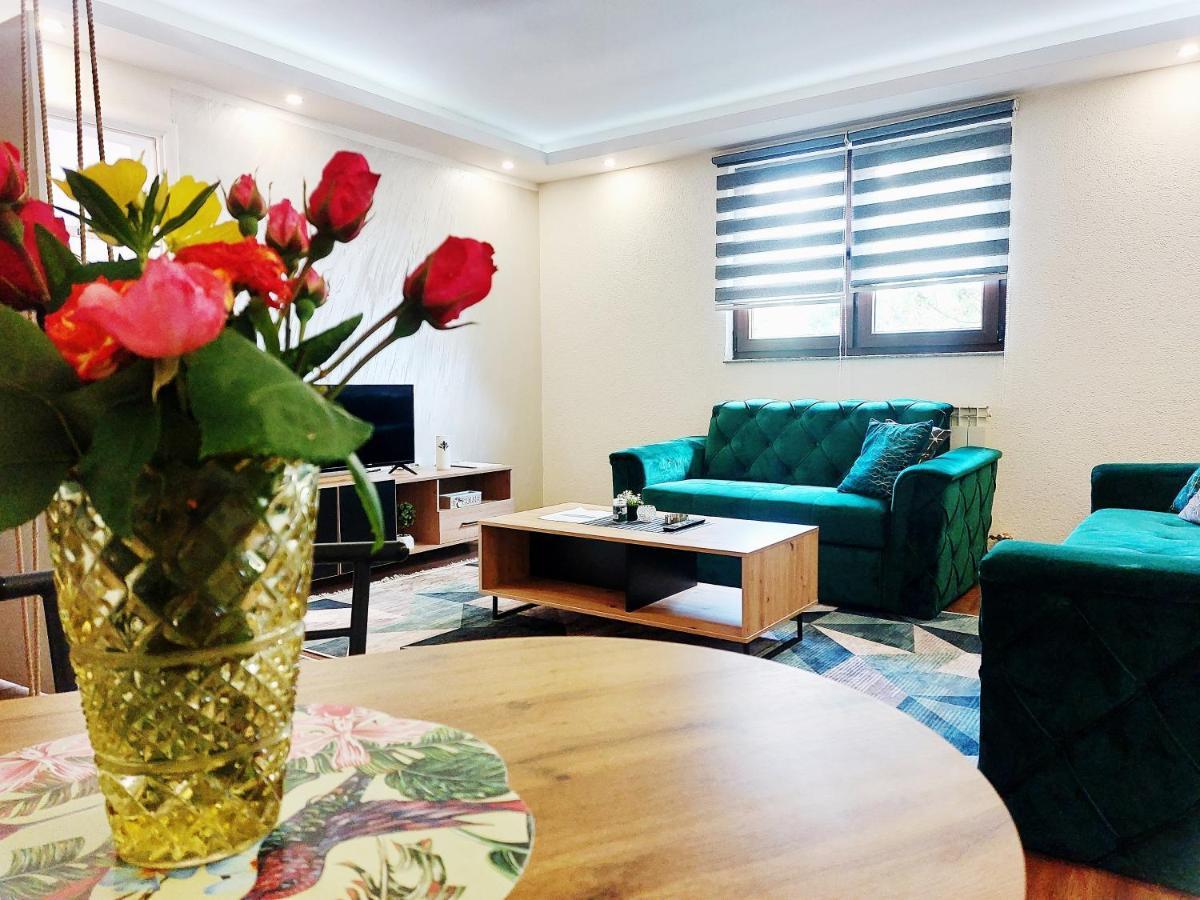 Apartman Dm Sarajevo Luaran gambar